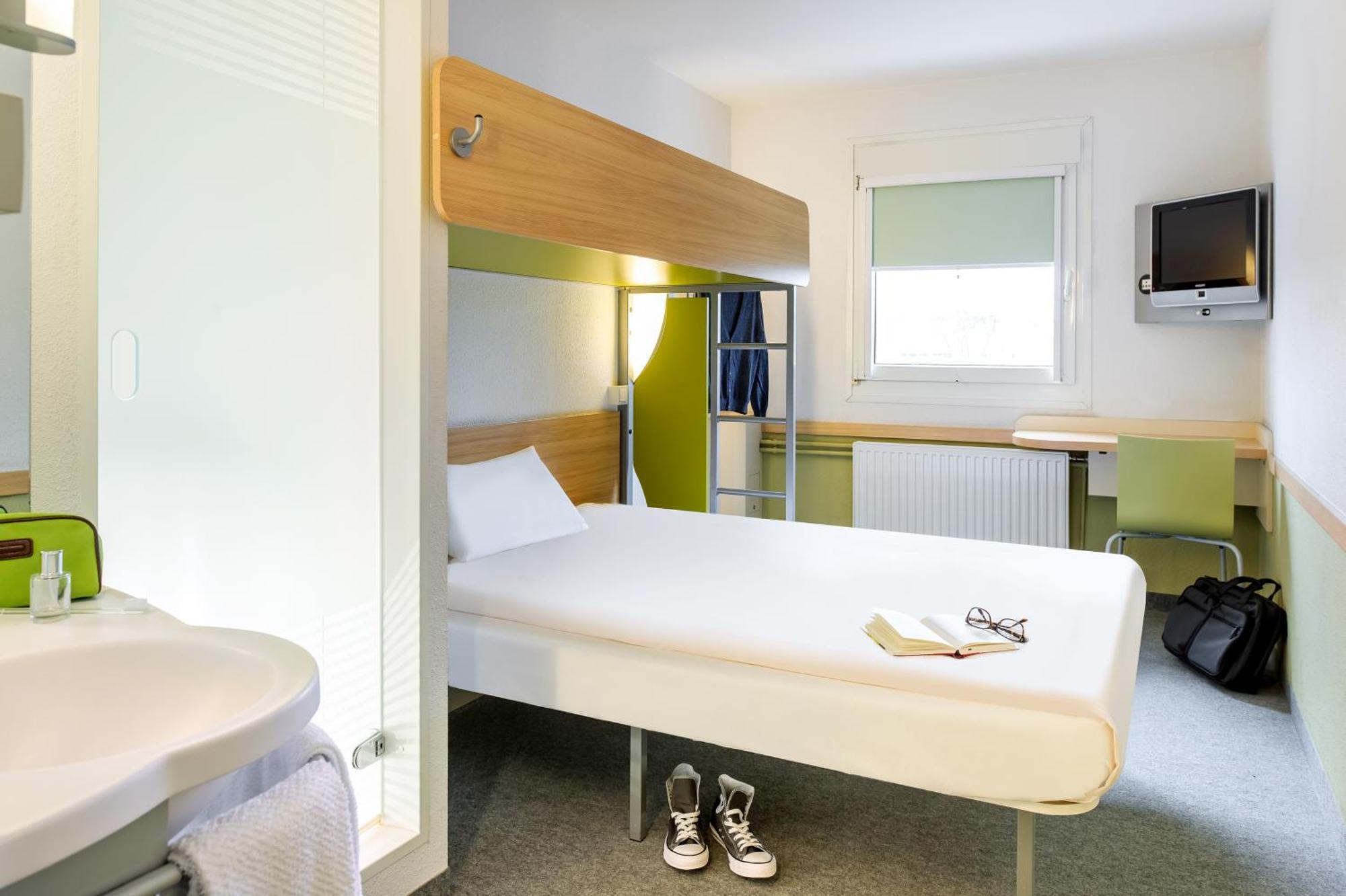 Ibis Budget Luebeck City Sued Exterior foto